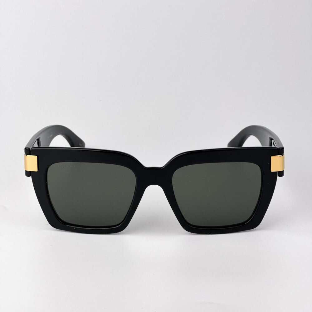 Gucci GG1689S Sunglasses – Black Square Frame Grey Lenses | Model GG1689S 001
